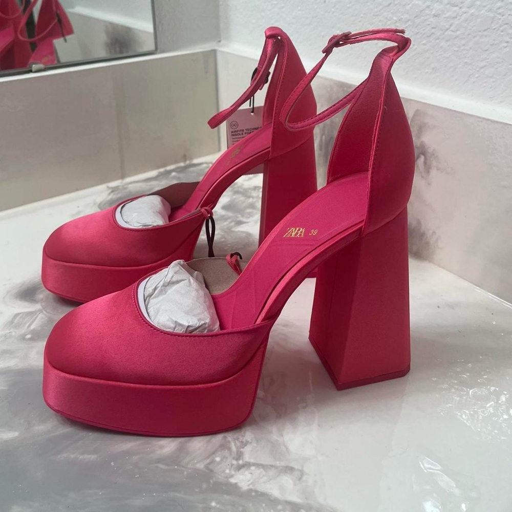 Hot Pink Platform heels | Zara | Size 6 | Size 36